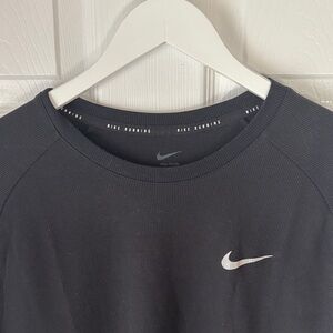 Nike Men's Stride Waffle Crew Shirt